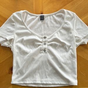 Women’s white crop top